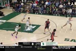 連續(xù)四場得分上雙！王俊杰全場7中4，砍下10分4板1助0失誤